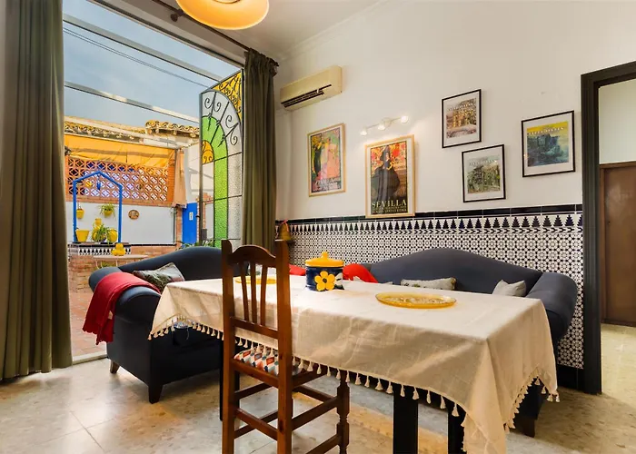 Una Casa Azul
